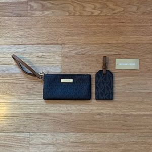 NWT - Michael Kors Tan and Brown Monogram Wristlet and Luggage Tag